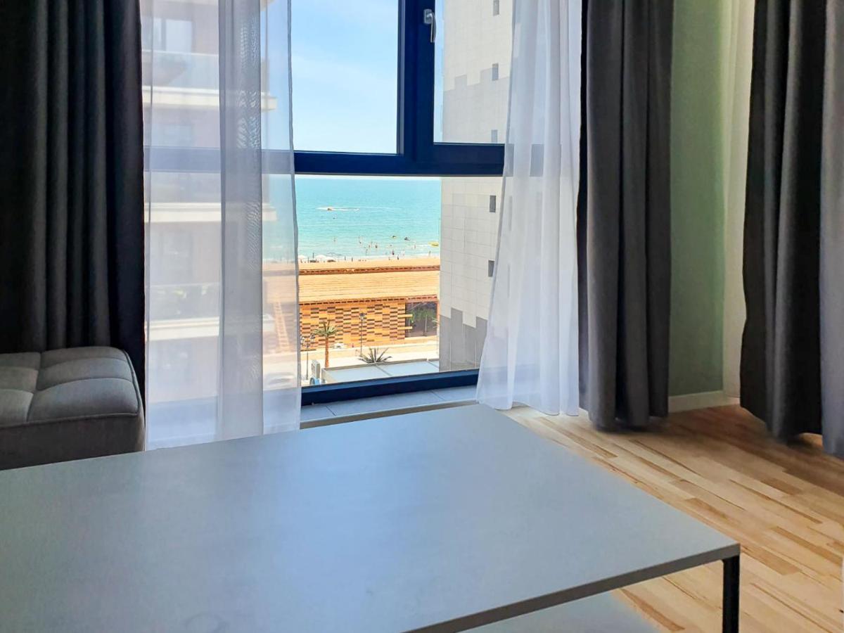 Black Sea Booking - Sky Năvodari Eksteriør billede
