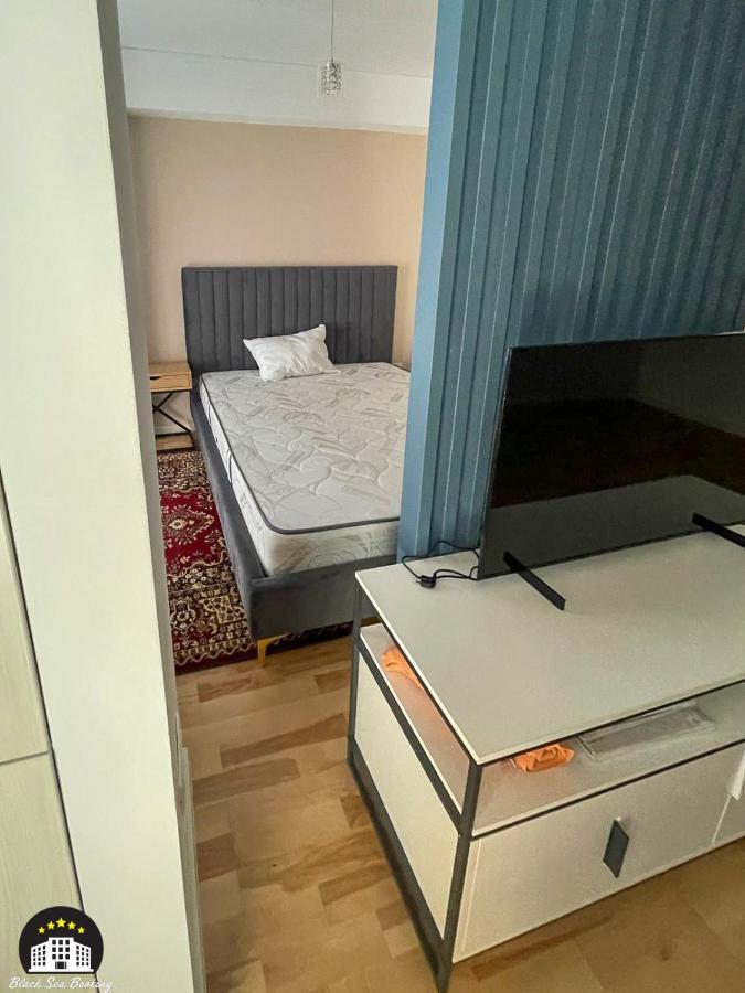Black Sea Booking - Sky Năvodari Eksteriør billede