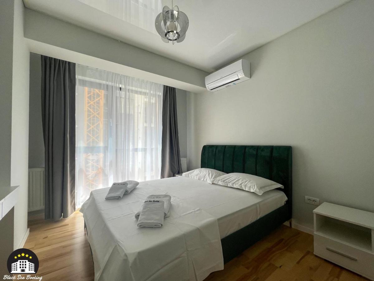 Black Sea Booking - Sky Năvodari Eksteriør billede