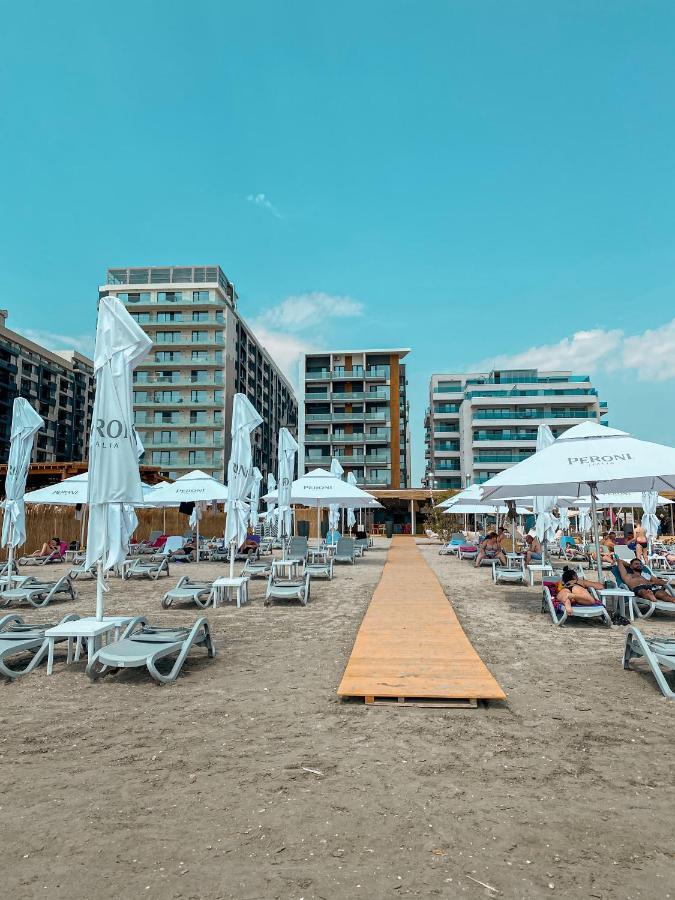 Black Sea Booking - Sky Năvodari Eksteriør billede